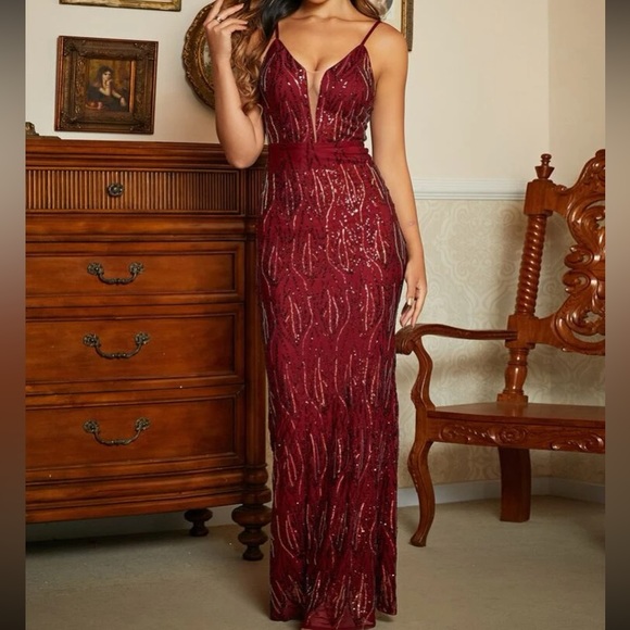 Luxe mesh insert mermaid hem sequins party formal prom gown dress - Picture 8 of 8